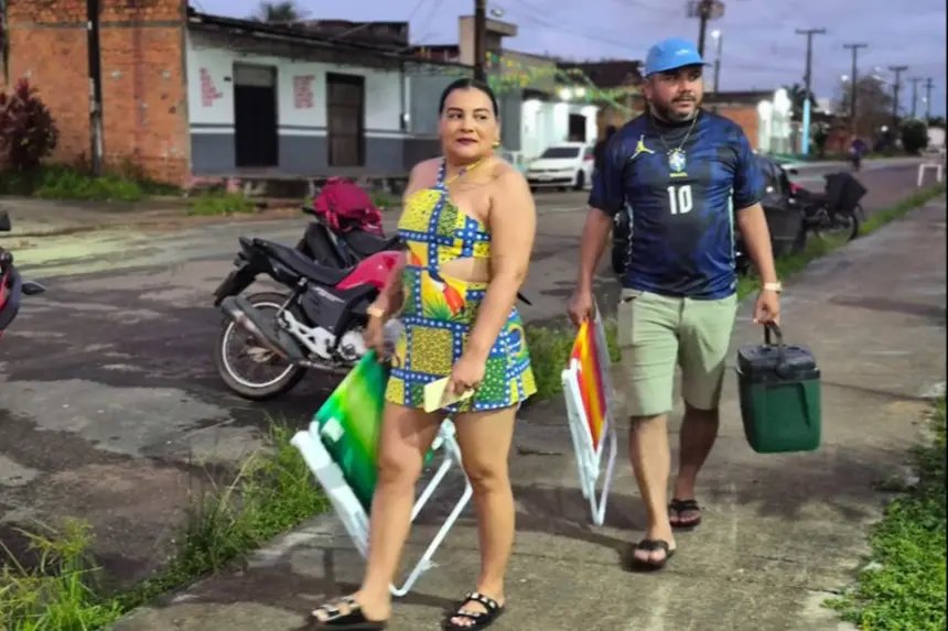 Muitas pessoas aproveitaram para prestigiar o evento. 