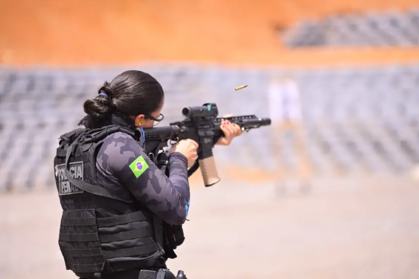 Novo estande de tiro contou com demostração de atividades da segurança pública