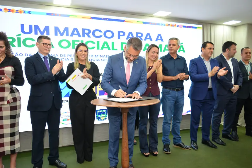  <div class='credito_fotos'>Foto: Maksuel Martins/GEA &nbsp;&nbsp;|&nbsp;&nbsp; <a href='/midias/2026/originais/20260618135621-GF00017205-F00224631.webp' download><i class='fa-solid fa-download'></i> Download</a></div>