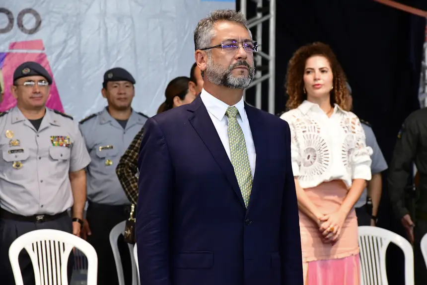 <div class='credito_fotos'>Foto: Max Renê/GEA &nbsp;&nbsp;|&nbsp;&nbsp; <a href='/midias/2026/originais/20260624112528-GF00017219-F00225090.webp' download><i class='fa-solid fa-download'></i> Download</a></div>