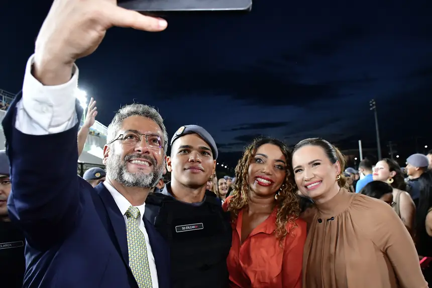 <div class='credito_fotos'>Foto: Max Renê/GEA &nbsp;&nbsp;|&nbsp;&nbsp; <a href='/midias/2026/originais/20260624112550-GF00017219-F00225104.webp' download><i class='fa-solid fa-download'></i> Download</a></div>