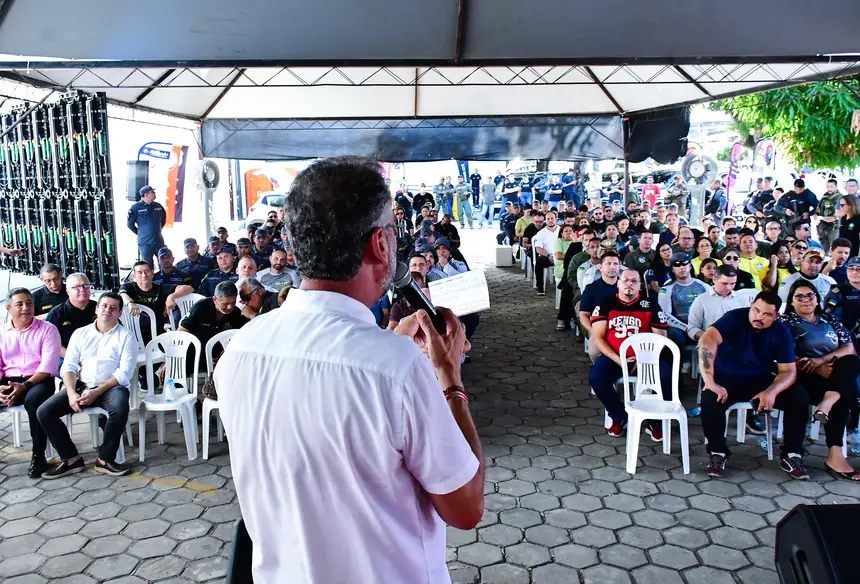  <div class='credito_fotos'>Foto: Max Renê/GEA &nbsp;&nbsp;|&nbsp;&nbsp; <a href='/midias/2026/originais/20260625091515-GF00017224-F00225294.webp' download><i class='fa-solid fa-download'></i> Download</a></div>