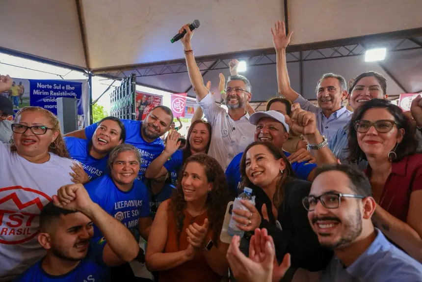 Moradores celebraram a regularização fundiária como a concretização de uma luta histórica por reconhecimento e segurança jurídica