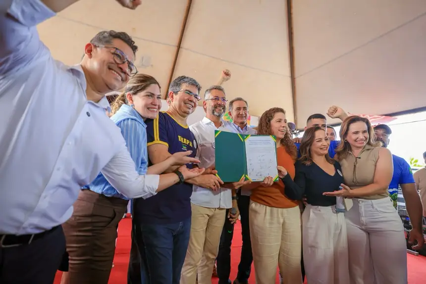 Agenda conjunta entre os governos estadual e federal garantiu a regularização fundiária beneficiando cerca de 700 famílias