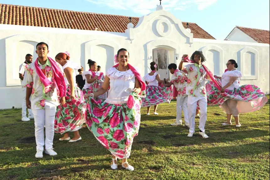 Grupo de Marabaixo se fez presente na cerimônia aninando com a batucada