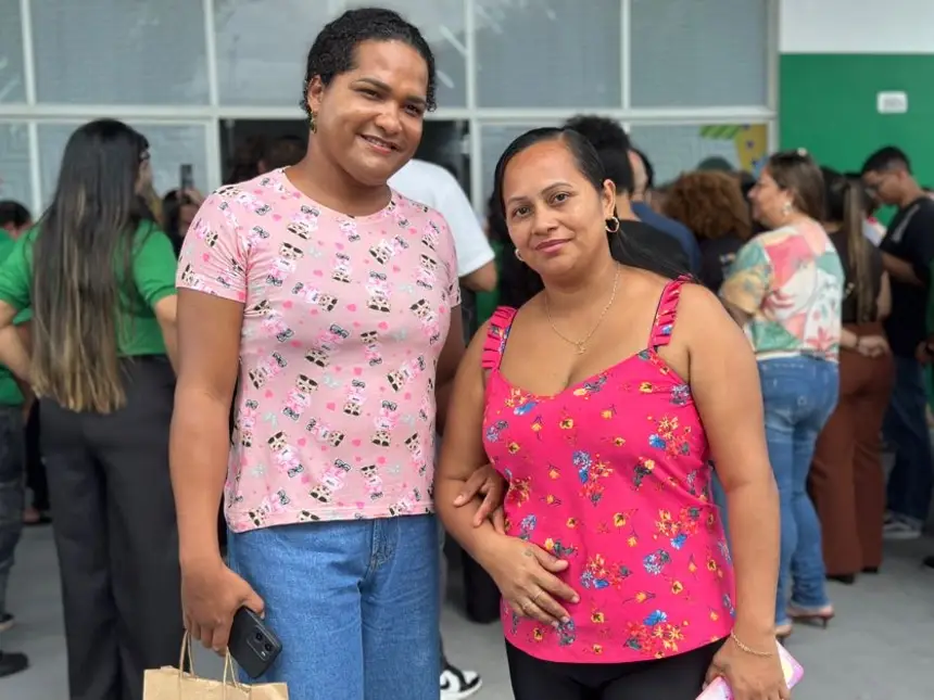 Servidoras do superfácil centro estavam prestigiando o evento