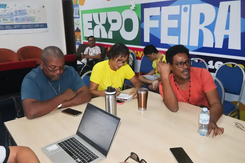 Representantes de várias entidades e secretarias de governo discutem formas de atendimento ao público 60+ na programação cultural da 55ª Expofeira 2026