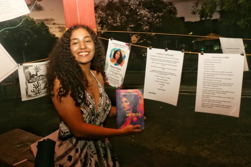 Espaço da poesia e leitura