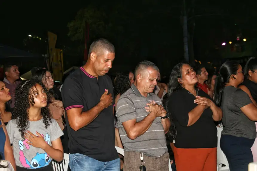 A verdadeira fé não tem idade, tem adoração 