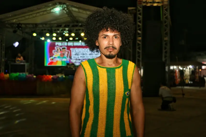 Modelo e moda afro 