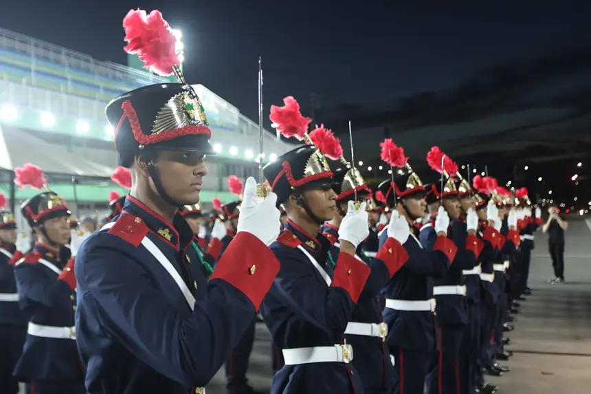 Entrega do Espadim Tiradentes aos Cadetes da Academia de Polícia Militar “Coronel Cláudio Braga Barbosa