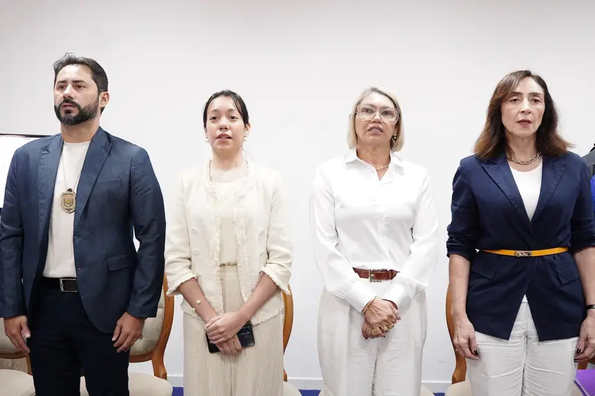     Órgãos de justiça, segurança e atendimento apresentam práticas de enfrentamento à violência contra a mulher