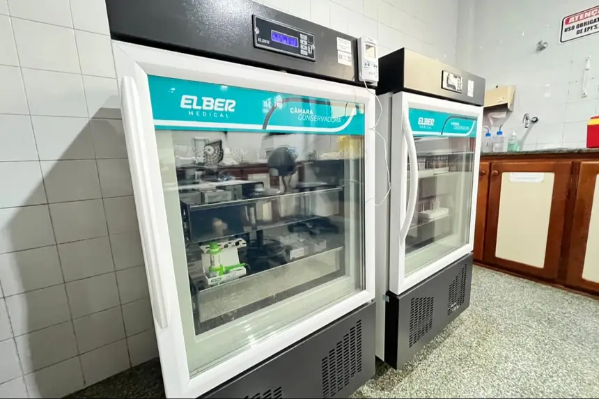 Câmaras conservadoras científicas garantem a manutenção dos insumos e amostras sob rigoroso controle e estabilidade de temperatura