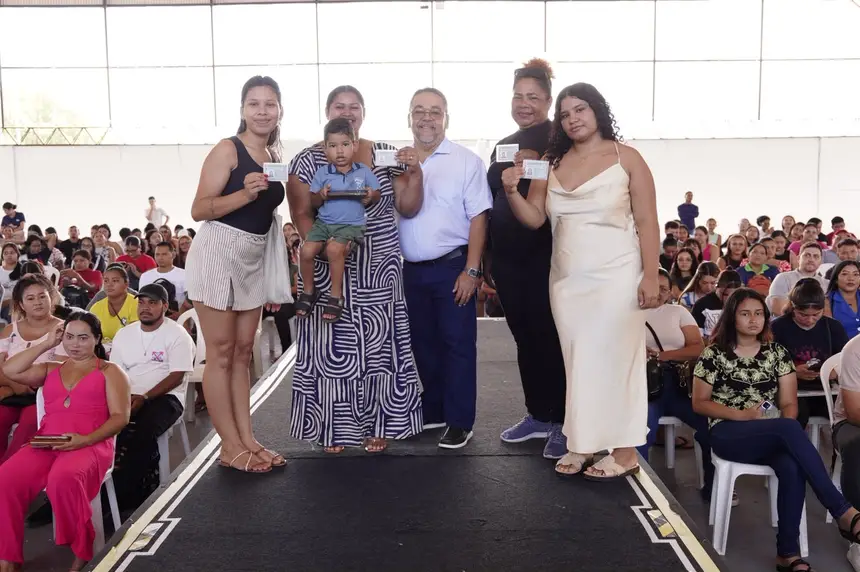  <div class='credito_fotos'>Foto: Lidiane Lima/GEA &nbsp;&nbsp;|&nbsp;&nbsp; <a href='/midias/2026/originais/20261001135546-GF00017451-F00231218.webp' download><i class='fa-solid fa-download'></i> Download</a></div>