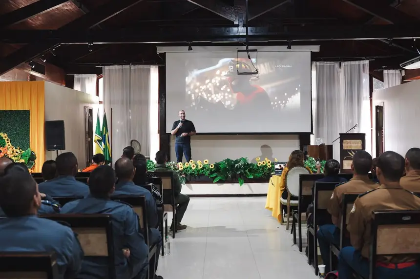  <div class='credito_fotos'>Foto: Nayana Magalhães/GEA &nbsp;&nbsp;|&nbsp;&nbsp; <a href='/midias/2026/originais/20261001135920-GF00017452-F00231247.webp' download><i class='fa-solid fa-download'></i> Download</a></div>