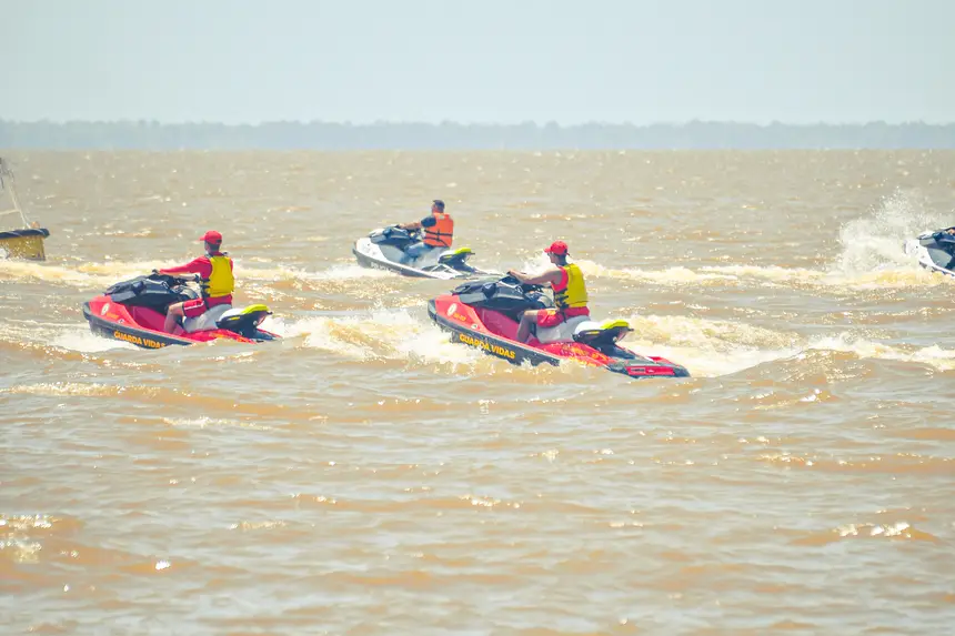  <div class='credito_fotos'>Foto: Maksuel Martins/GEA &nbsp;&nbsp;|&nbsp;&nbsp; <a href='/midias/2026/originais/20261006144221-GF00017454-F00231285.webp' download><i class='fa-solid fa-download'></i> Download</a></div>