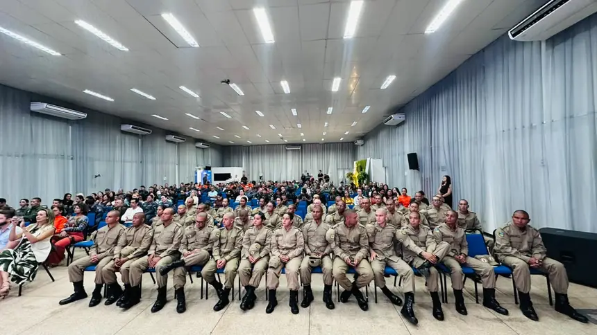  <div class='credito_fotos'>Foto: Lidiane Lima/GEA &nbsp;&nbsp;|&nbsp;&nbsp; <a href='/midias/2026/originais/20261009094252-GF00017456-F00231352.webp' download><i class='fa-solid fa-download'></i> Download</a></div>