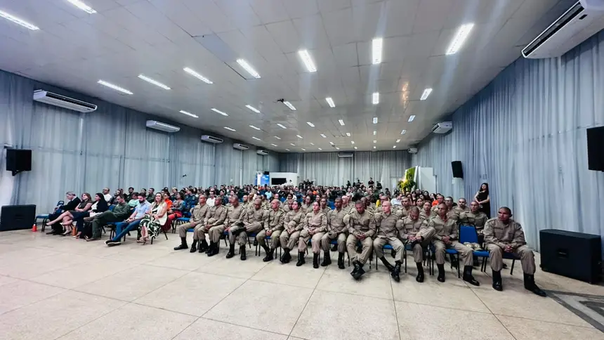 <div class='credito_fotos'>Foto: Lidiane Lima/GEA &nbsp;&nbsp;|&nbsp;&nbsp; <a href='/midias/2026/originais/20261009094254-GF00017456-F00231355.webp' download><i class='fa-solid fa-download'></i> Download</a></div>