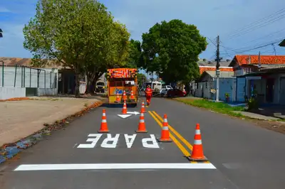 notícia: Governo do Amapá finaliza sinalização e reforça segurança viária no Bairro Pacoval