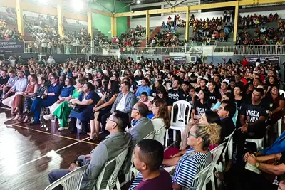 notícia: Aviva Amapá reúne igrejas cristãs em noite de adoração e atos proféticos pelo desenvolvimento do Estado