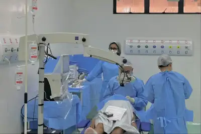 notícia: Governo do Amapá promove mutirão com 500 cirurgias de catarata em Laranjal do Jari pelo programa Mais Visão