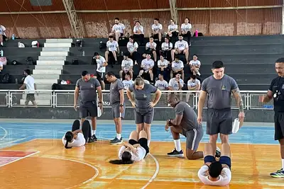 notícia: Candidatos da 4ª turma do concurso da PM do Amapá concluem Teste de Aptidão Física