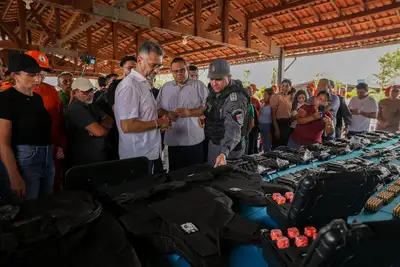 notícia: Governador Clécio entrega novos equipamentos e viaturas e potencializa investimentos na Segurança Pública de Porto Grande