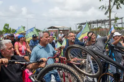 notícia: Pedal comunitário marca vistoria de mais de 14 quilômetros de pavimentação executados pelo Governo do Estado em Tartarugalzinho