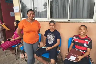 notícia: 'Tínhamos grande dificuldade para nos deslocar em busca de atendimento”, relatou moradora ao receber serviços do Amapá Mais Seguro nas Comunidades