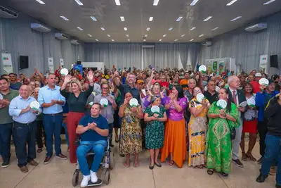 Galeria:  Governo do Amapá Entrega Certificados a 368 Agricultores e Garante R$ 5,1 Milhões do Projeto Floresta+Amazônia