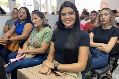 Adrielly Carneiro, fisioterapeuta