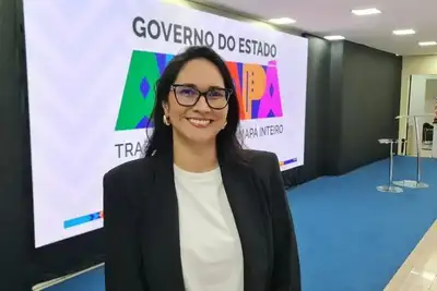 A secretária de Estado da Administração, Cinthya Mendes