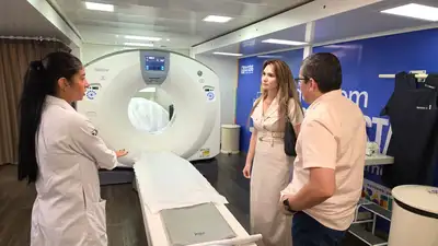 notícia: Carreta de tomografia do programa 'Agora Tem Especialistas' chega a Santana para ampliar acesso a exames especializados
