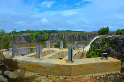 notícia: Governo do Amapá impulsiona obras do primeiro Mirante da Cachoeira de Santo Antônio, em Laranjal do Jari