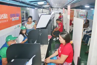 notícia: Governo do Amapá inicia ‘Super Fácil nas Águas’ com mais de 1,3 mil atendimentos em São João do Cajari