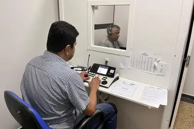 notícia: Governo do Amapá fortalece saúde auditiva e garante acesso a aparelhos no Amapá   