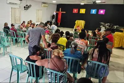 notícia: Governo do Amapá e Prefeitura de Santana superam a marca de 3,7 mil pessoas atendidas em força-tarefa humanitária