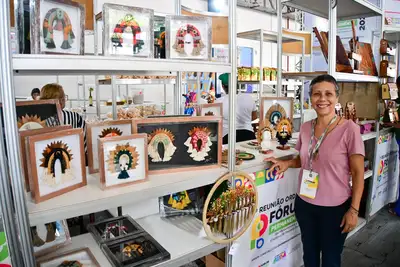 Foto: Sal Lima/GEA Empreendedora há cinco anos, a amapaense Débora Almeida, não perdeu a oportunidade de participar da feira