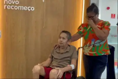 notícia: 'O tratamento e acolhimento que recebi ajudou em 50% da minha melhora', diz paciente ao concluir radioterapia no Amapá