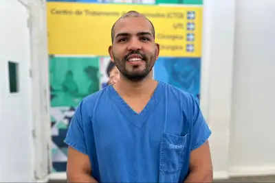 Gabriel Miranda, enfermeiro responsável técnico do setor de trauma do HE