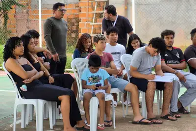 notícia: O Governo do Estado realiza 'Encontro de Jovens' no Residencial Miracema