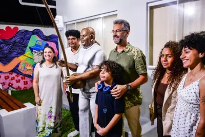 Além do nome, espaço homenageia Mestre Jansen com estátua que celebra seu legado na cultura e na capoeira