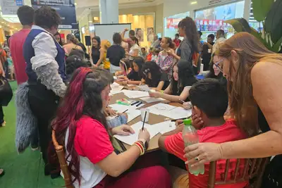 notícia: ‘Dia do Desenhista’ reúne artistas e público em programação cultural no Macapá Shopping