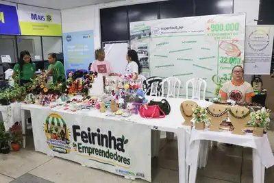 notícia: Governo do Estado promove 1ª edição da Feirinha de Empreendedores para contribuir com a autonomia finacenceira de mulheres artesãs