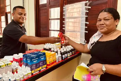 notícia: Governo do Amapá garante dispensação de medicamentos e fraldas durante ação Mais Sorriso no Pacuí