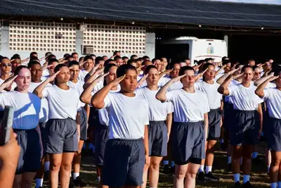notícia: Governador Clécio anuncia convocação de mais 200 aprovados no concurso de soldados da Polícia Militar do Amapá