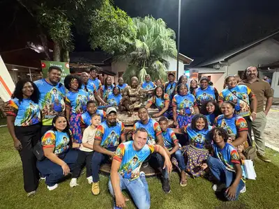 notícia: Homenagem que eterniza uma história: família de Dona Divina agradece reconhecimento à memória da matriarca no Parque Residência