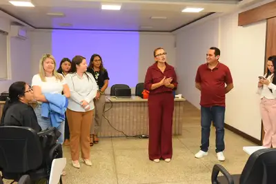 notícia: Governo do Amapá empossa Simone Guedes como nova secretária da Educação e reforça continuidade das políticas educacionais