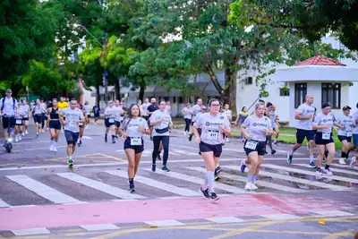 notícia: Corrida de rua do CIODES reúne dezenas de atletas e comemora mais de 2,2 milhões de atendimentos em duas décadas