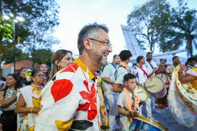 notícia: ‘Reafirmamos nossa história’, enfatiza governador Clécio na abertura da Semana Estadual do Marabaixo com show de Alcione